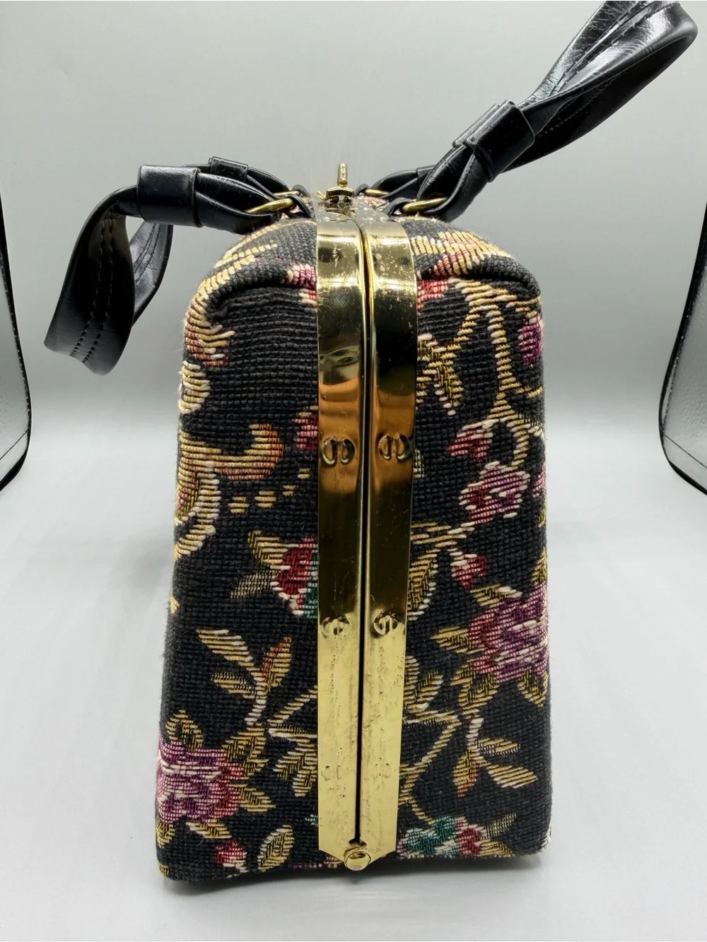 Vintage Floral Tapestry Top-Handle Bag.  Carpet Bag Handbag